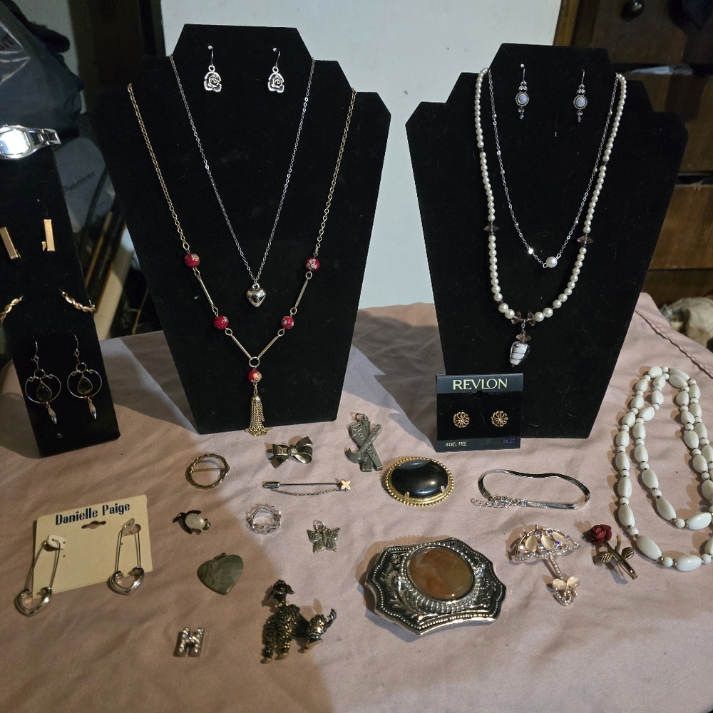 Vintage To Now ESTATE JEWELRY 14A